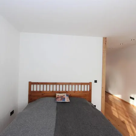 Am Birkenhain-1 By Interhome Appartement