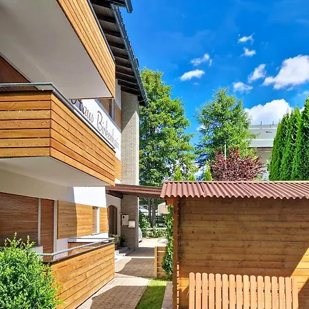 Lejlighed Am Birkenhain-1 By Interhome